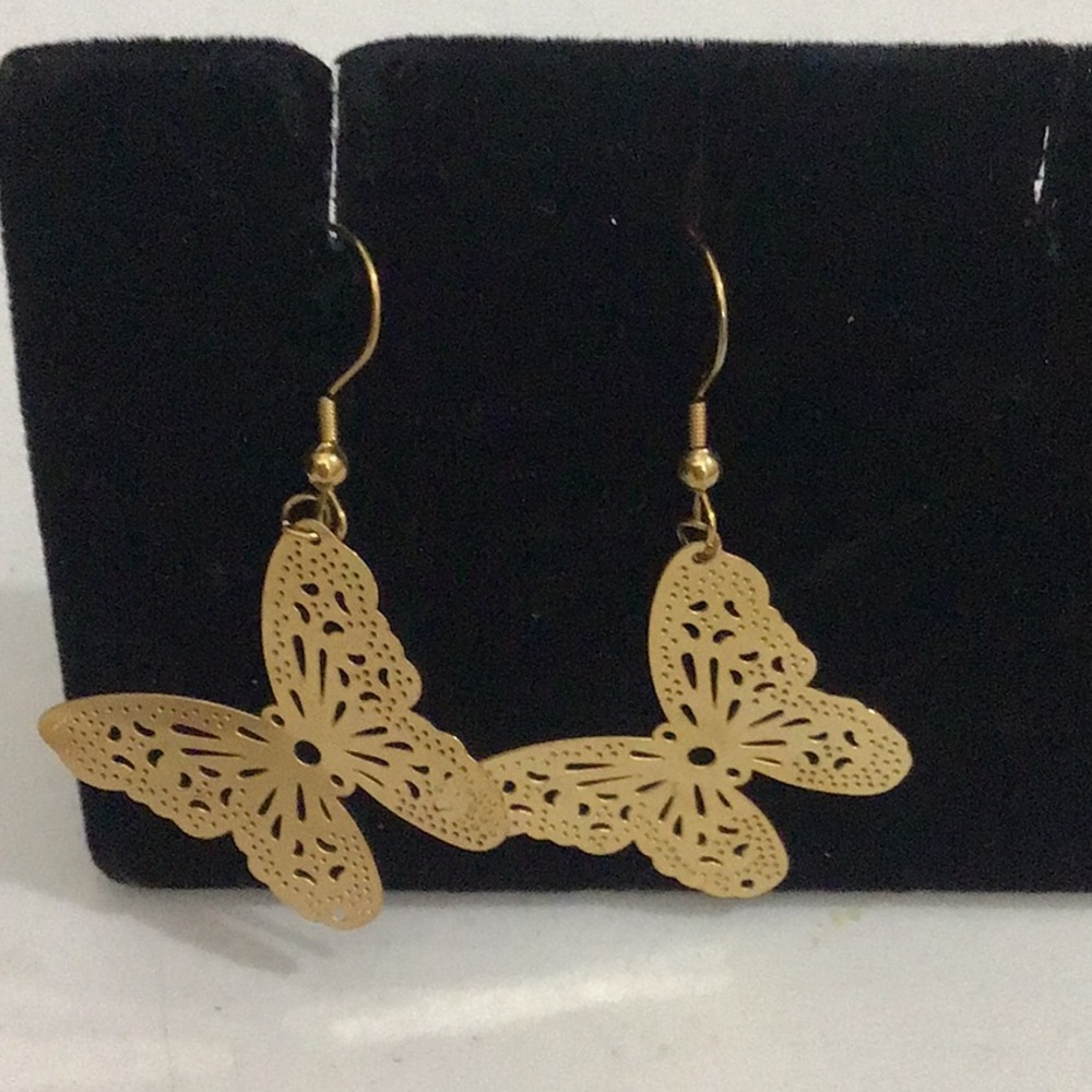 BUTTERFLY Delicate and Lovely Gold Stainless Steel Pierced Earrings.